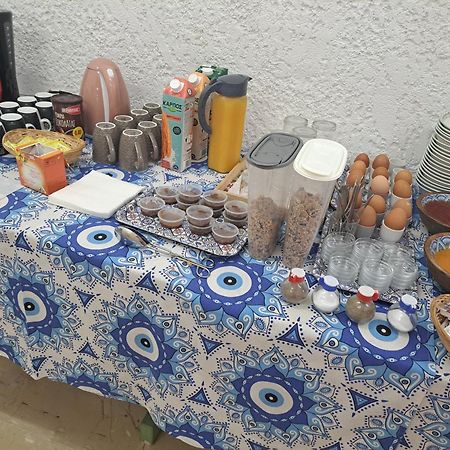 Almira Inn Иос Хора Екстериор снимка