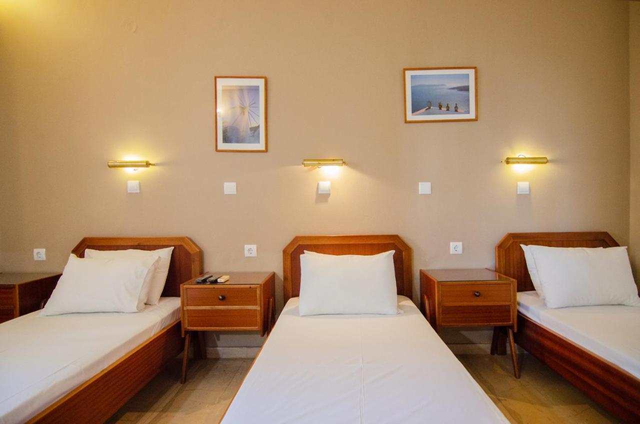 Almira Inn Иос Хора Екстериор снимка